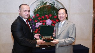 ՀՀ քննչական կոմիտեի նախագահի տեղակալը Չինաստանում Հանրային անվտանգության համագործակցության համաշխարհային ֆորումի շրջանակներում հանդիպումներ է ունեցել ՉԺՀ հասարակական անվտանգության նախարարի և նրա տեղակալի հետ (լուսանկարներ)